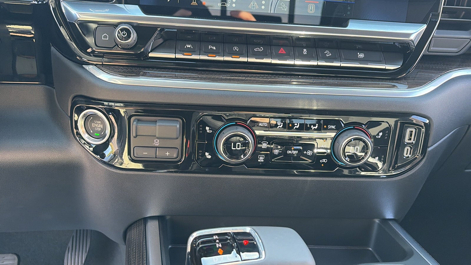 2026 Chevrolet Silverado 1500 RST - Photo 17