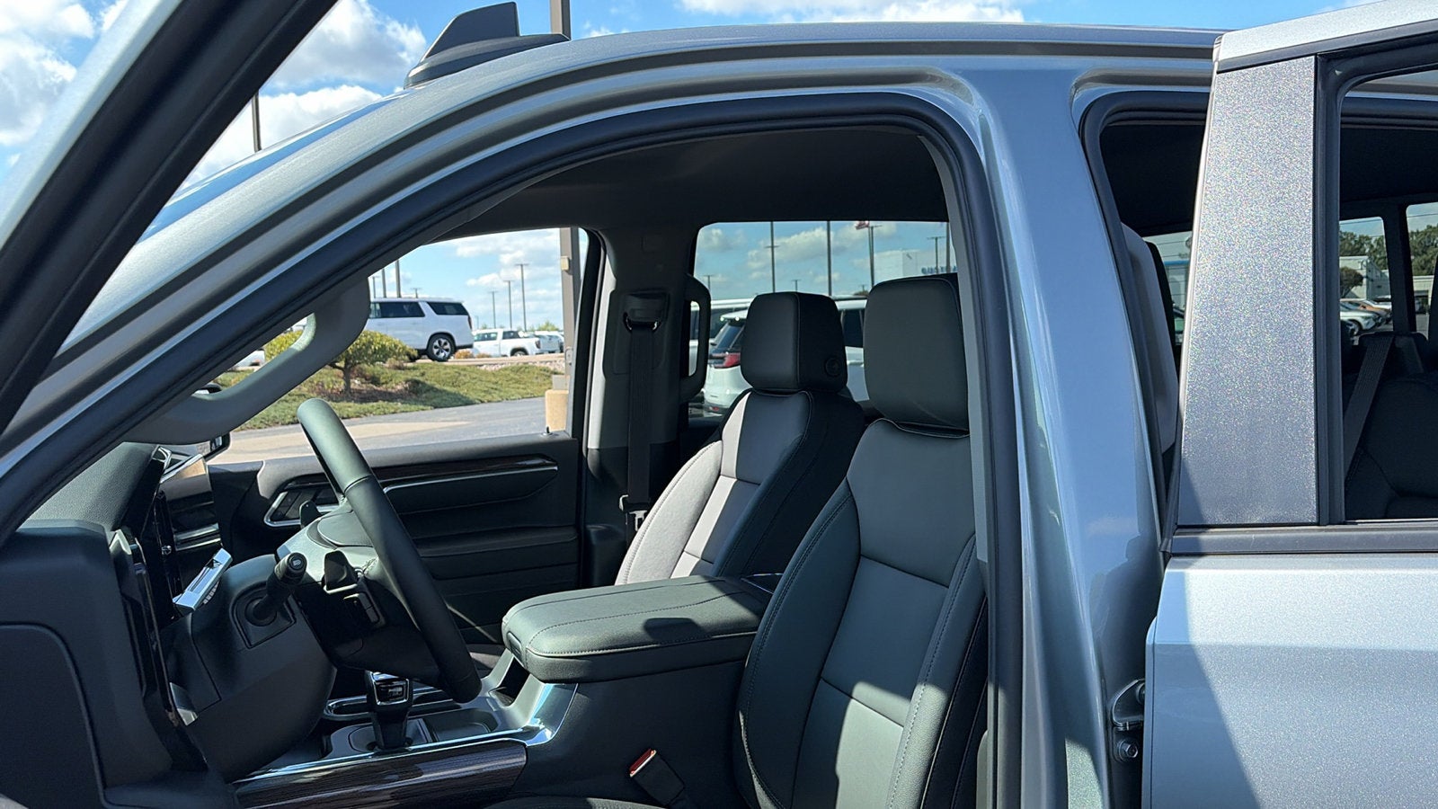 2026 Chevrolet Silverado 1500 RST - Photo 25