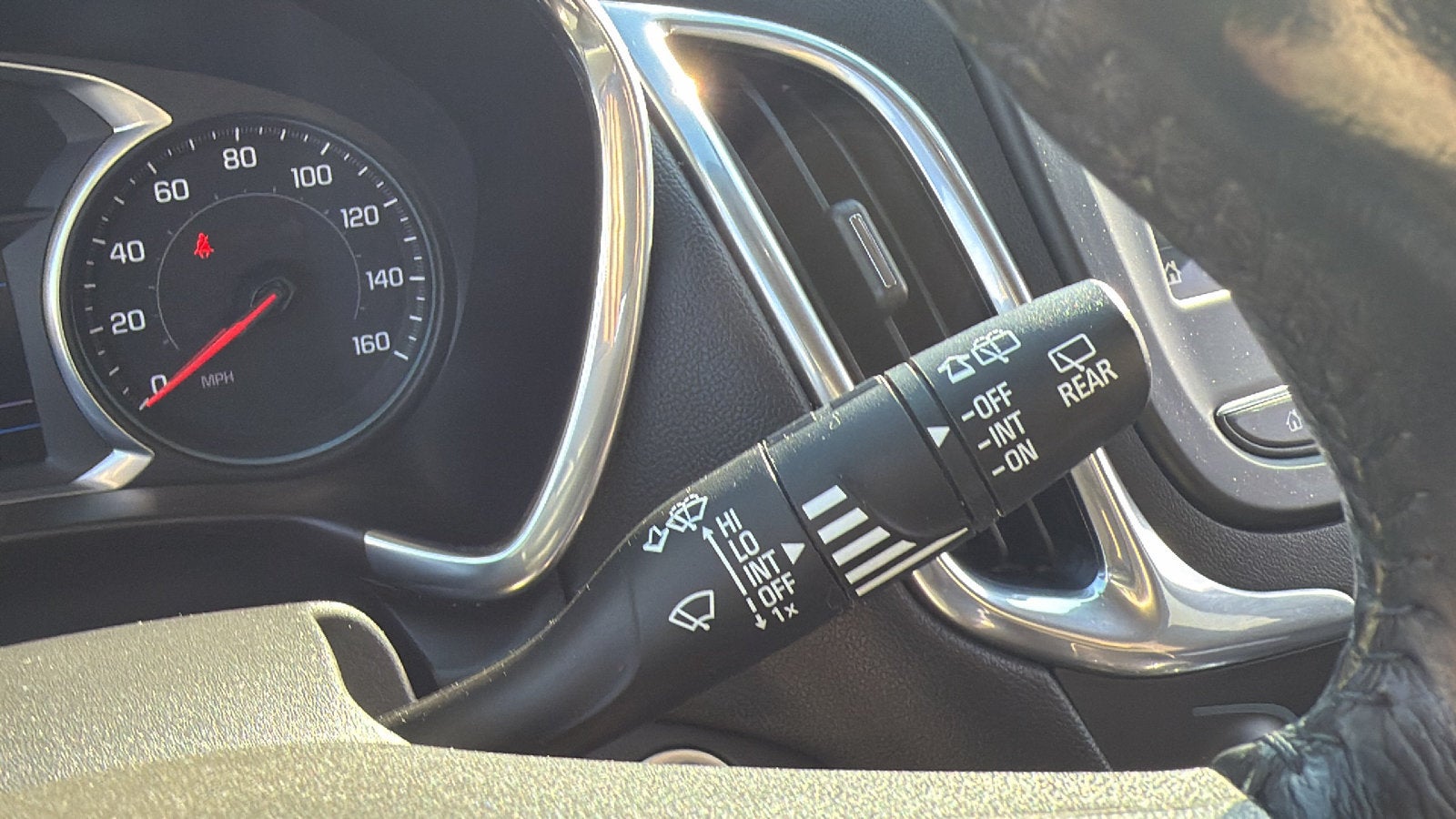 2019 Chevrolet Equinox LT - Photo 15