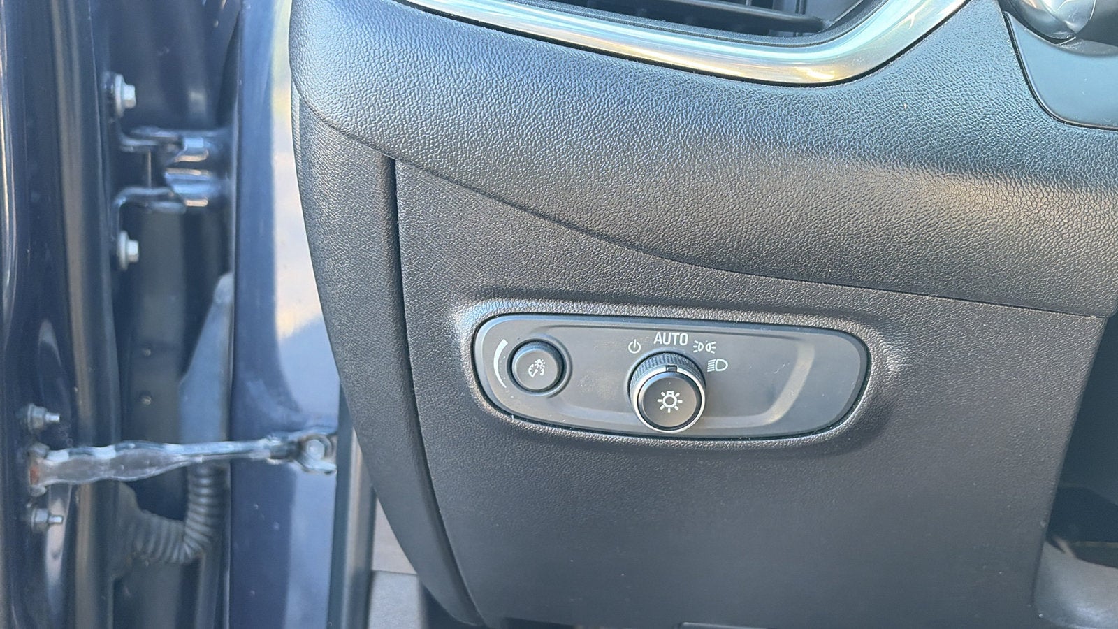 2019 Chevrolet Equinox LT - Photo 22