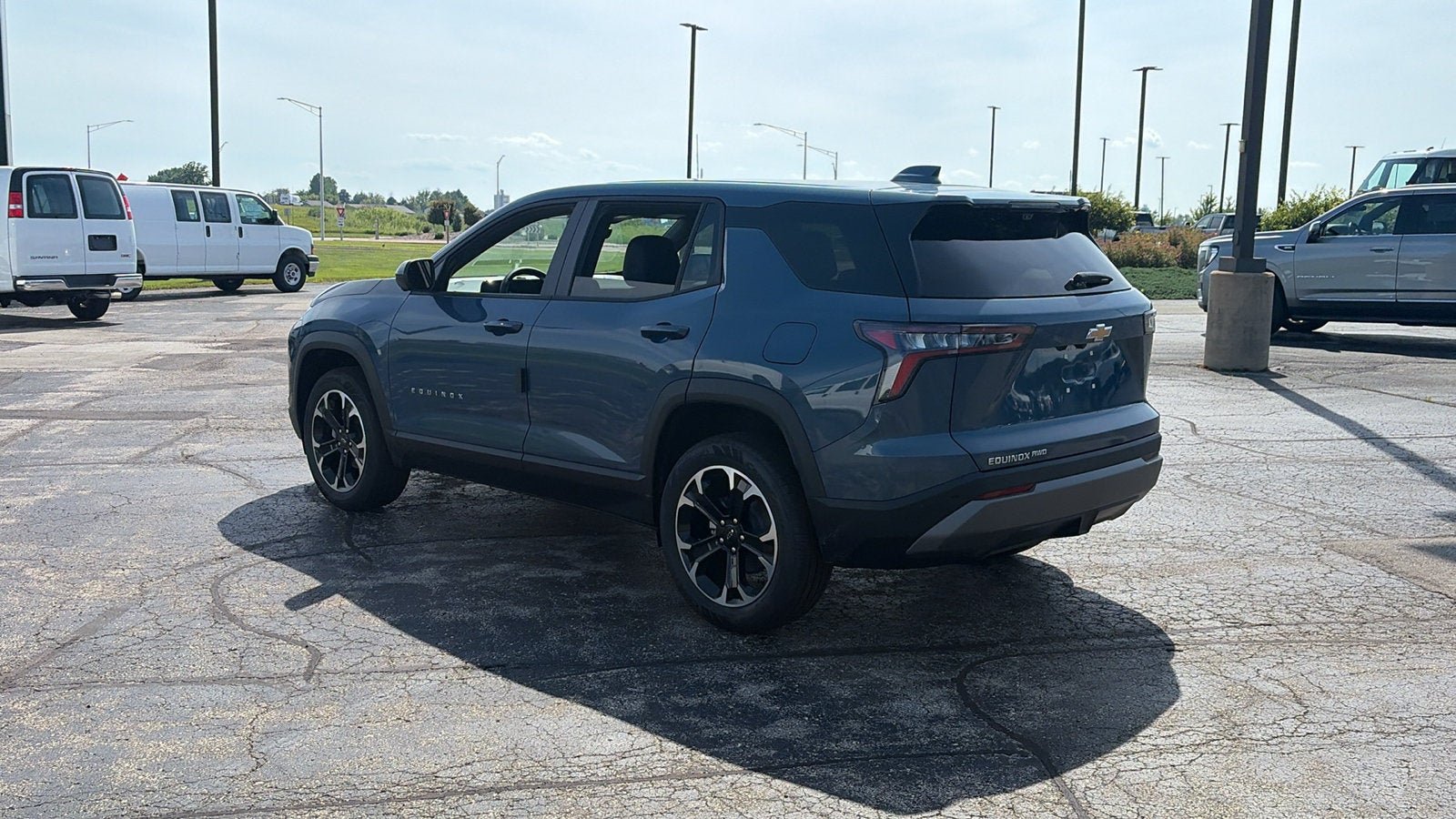 2027 Chevrolet Equinox LT