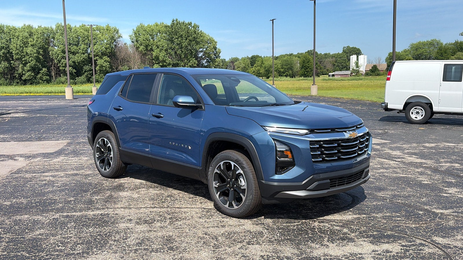 2027 Chevrolet Equinox LT