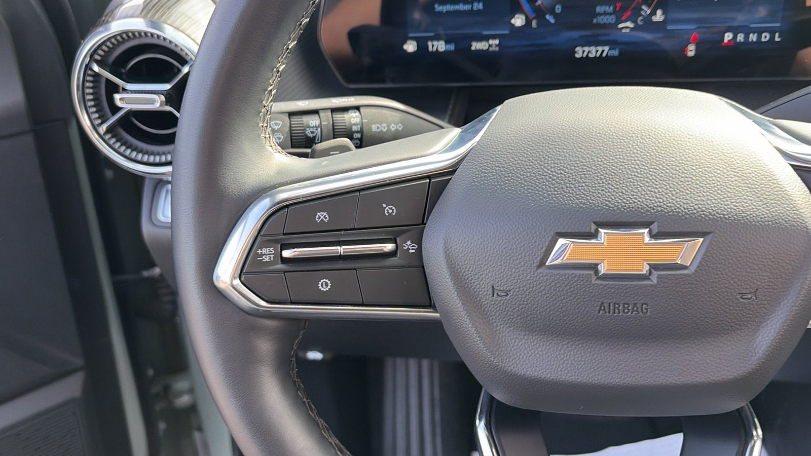 2026 Chevrolet Equinox LT - Photo 13