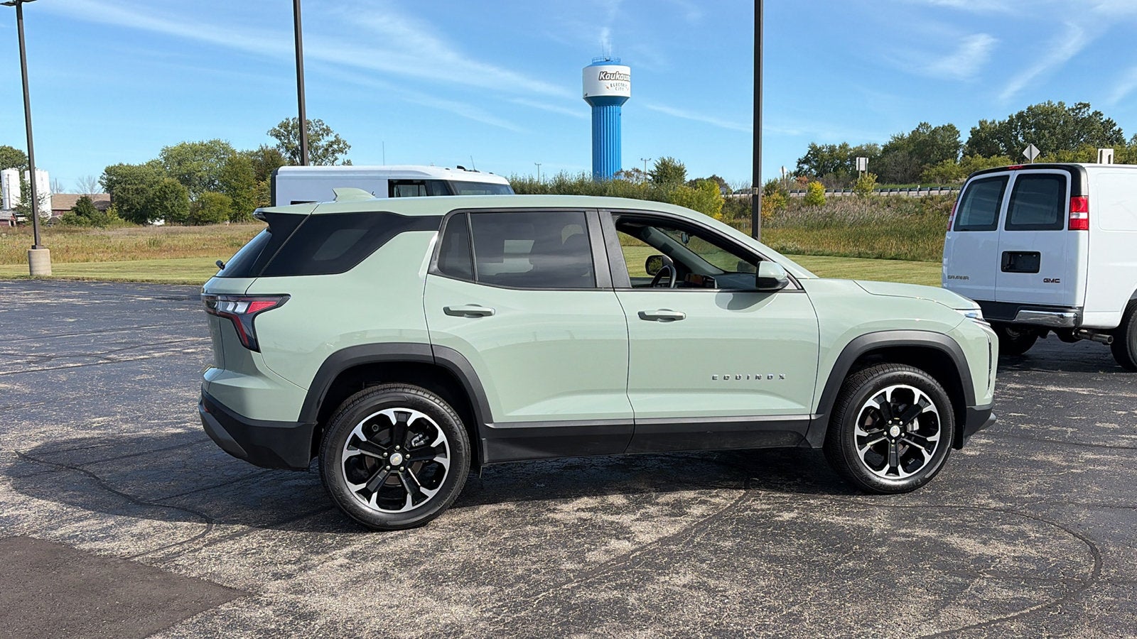 2026 Chevrolet Equinox LT - Photo 6