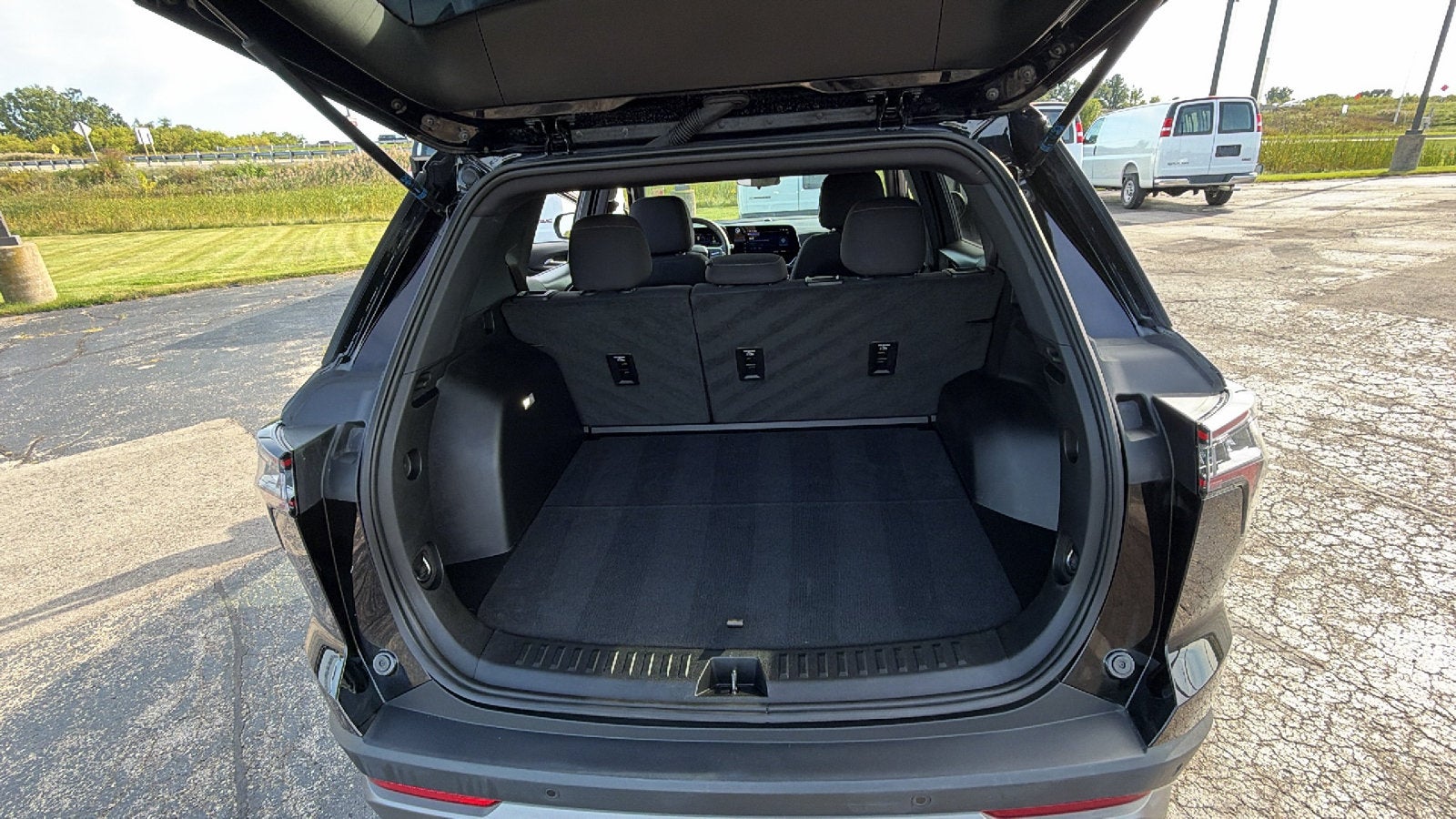 2026 Chevrolet Equinox LT - Photo 30