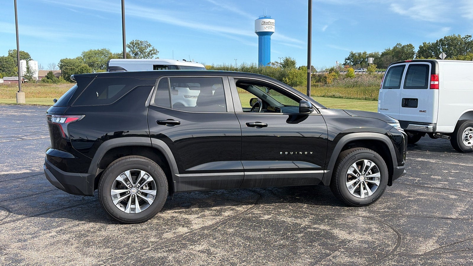 2026 Chevrolet Equinox LT - Photo 6