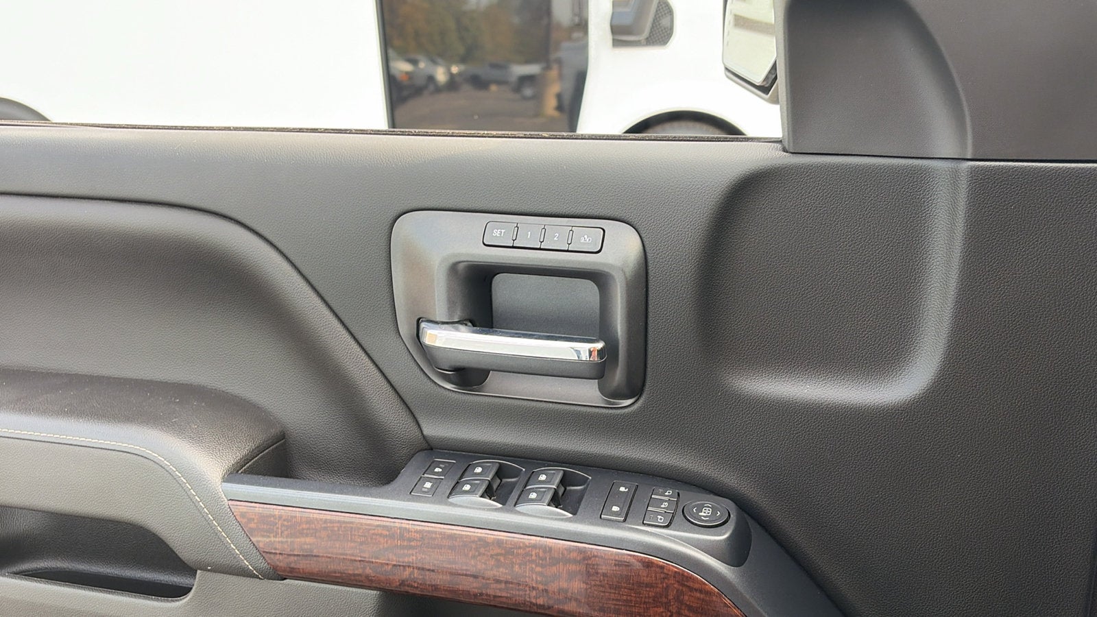 2018 GMC Sierra 1500 SLT - Photo 23