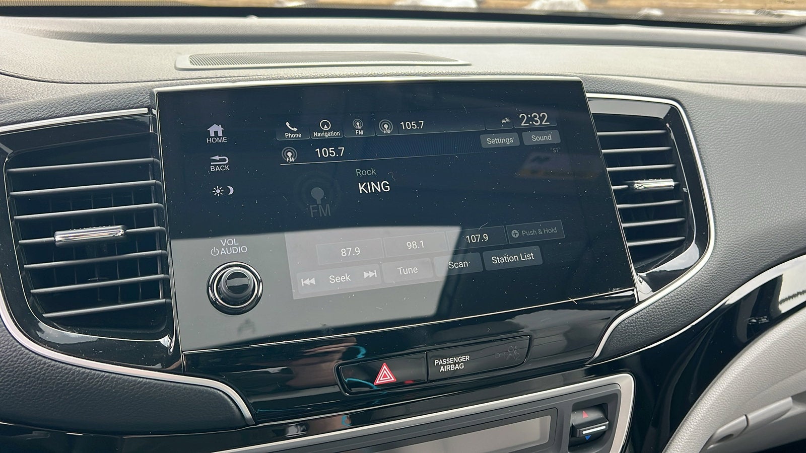 2021 Honda Pilot AWD Touring 8 Passenger