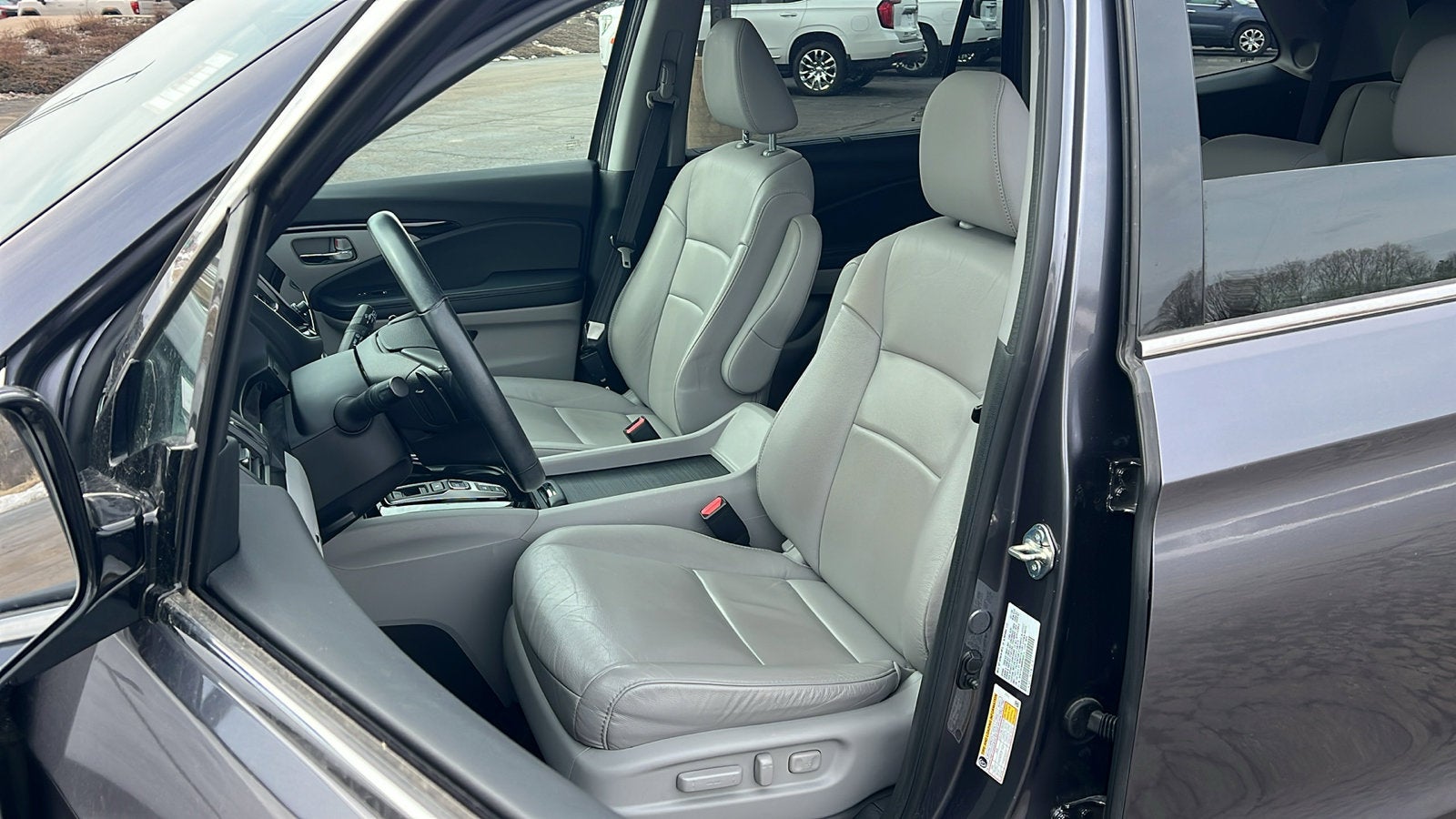 2021 Honda Pilot AWD Touring 8 Passenger