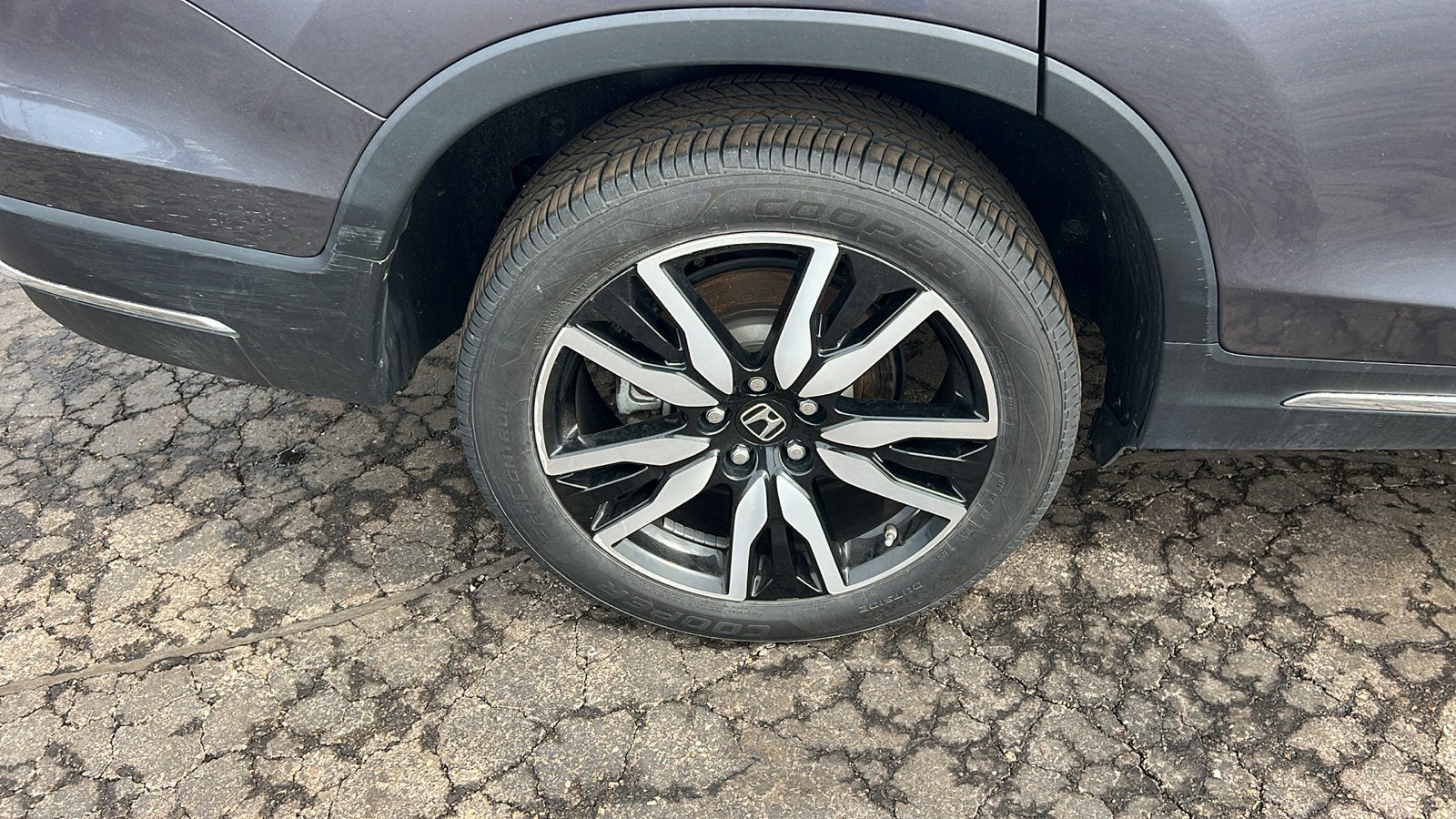 2021 Honda Pilot AWD Touring 8 Passenger